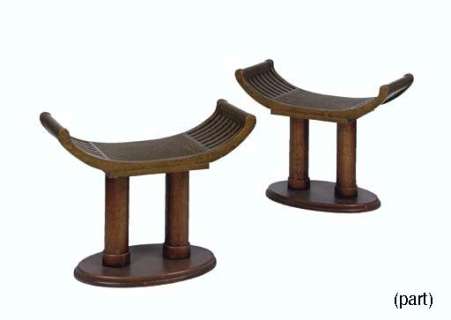 Star Trek - Lot 12 - ROMULAN SENATE STOOLS