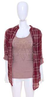 Looper - Sara’s (Emily Blunt) Shirts – 27-53 | Icons of Pop Culture