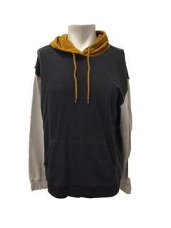 Father Stu Stuart Long (Mark Wahlberg) Movie Costumes | Premiere Props