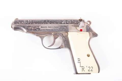 *BURT REYNOLDS WALTHER PP GEORGE S. PATTON COMMEMORATIVE 1 OF 500 | Julien’s