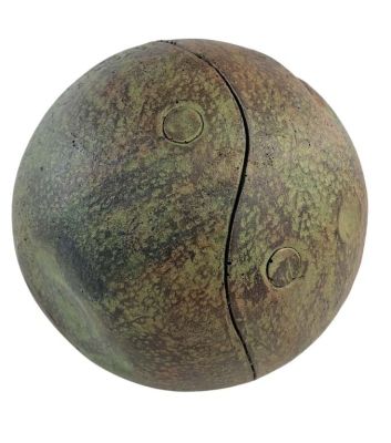 Lot 70 - Harry Potter and the Sorcerer’s Stone (2001) - Quidditch Ball Bludger | Hanlin Auction Service