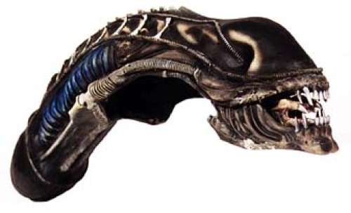 "Aliens" small-scale prop creature head. | Profiles in History