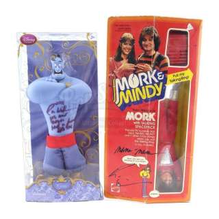 MORK & MINDY (T.V. SERIES, 1978-1982) - Lot 898 - Robin Williams-Signed Mork and Genie Figures