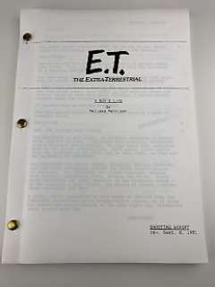 ET the Extra-Terrestrial (1982) - ET the Extra-Terrestrial (1982) - Dee Wallace, Henry Thomas and Peter Coyote - Universal Pictures