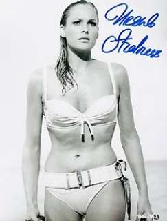 James Bond 007: Dr. No | James Bond 007: Dr. No - Ursula Andress- Honey Ryder - signed with COA | Catawiki