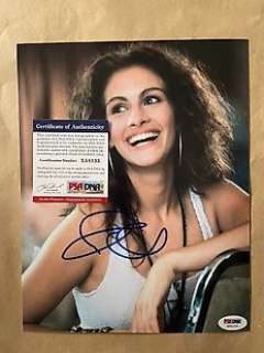 Pretty Woman | Pretty Woman - Signed by Julia Roberts (Vivian Ward) - with PSA/DNA Certification - autograph, photo - No Reserve! | Catawiki