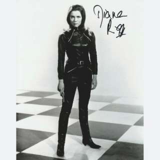 James Bond 007: On Her Majesty’s Secret Service - Signed by Diana Rigg (Tracy Bond) | Catawiki