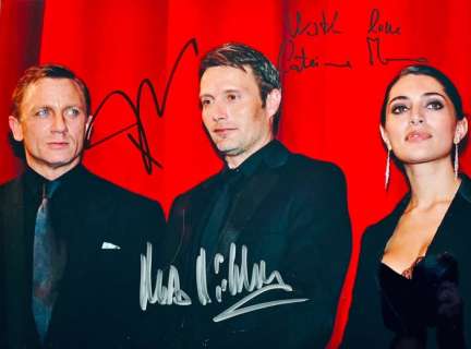 James Bond 007: Casino Royale - Triple signed with COA by Daniel Craig, Mads Mikkelsen and Caterina Murino | Catawiki
