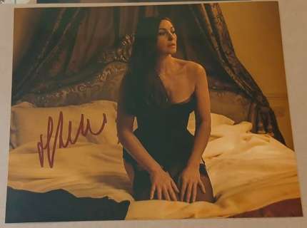 James Bond 007: Spectre - Monica Bellucci Signed - - Movie prop | Catawiki