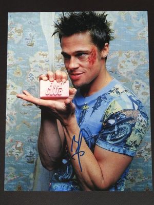 Fight Club - Signed by Brad Pitt, with Letter of Authenticity - Photo, Autograph | Catawiki