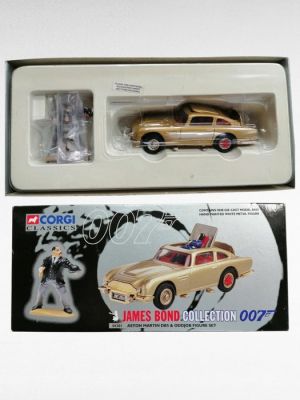 Corgi Toys - Toy Corgi 007 Aston Martin DB5 Goldfinger 1:43 + Oddjob Figure Boxed