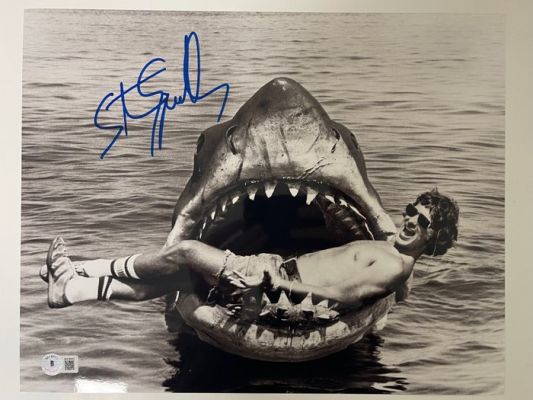 Jaws - Steven Spielberg (Director) - Signed 11x14" – Beckett COA | Catawiki