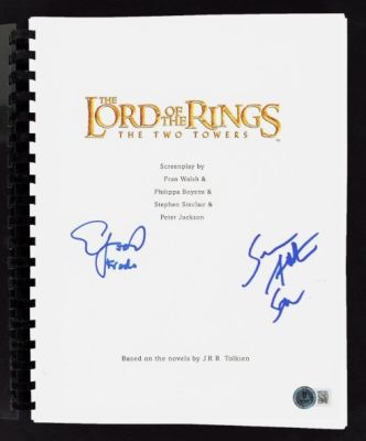 Lord of the Rings - Elijah Wood & Sean Astin - Signed Script The Two Towers - With Beckett COA | Catawiki