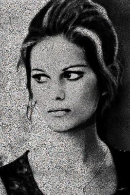 Crypto Claudia Cardinale IV- Format XL 50x75 - Claudia cardinale | Catawiki