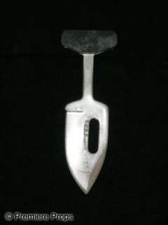 Mr. & Mrs. Smith Angelina Jolie Stunt Knife. | Premiere Props