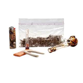 Breaking Bad (2008-2013) Jesse Pinkman Aaron Paul Screen Used Drug Prop Set | VIP Fan Auctions