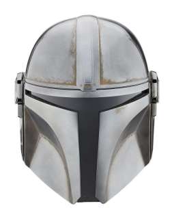 STAR WARS - THE MANDALORIAN: PEDRO PASCAL "DIN DJARIN / THE MANDALORIAN" HELMET PROP (WITH DVD) | Julien’s