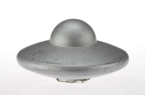 "MARS ATTACKS!" FLYING SAUCER MODEL | Julien’s