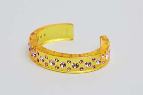 Sarah Jessica Parker | "Sex And The City" Carrie Bradshaw Christian Dior Bangle (With DVD) | Julien’s