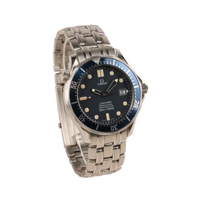 JAMES BOND: TOMORROW NEVER DIES (1997) - Lot #232 : James Bond‘s (Pierce Brosnan) Omega Seamaster Diver 300M Watch