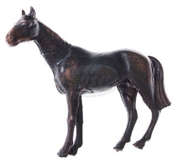 Lot 148 - Banshee (TV) - Kai Proctor‘s Stunt Horse Ornament (Ulrich Thomsen) - 18987