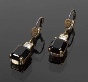 Lot 330 - WHITNEY HOUSTON EARRINGS FROM THE BODYGUARD