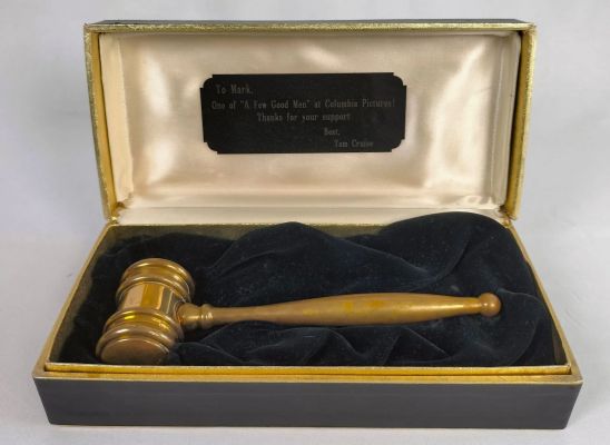 A Few Good Men (1992) - Des... | Lot 2 - A FEW GOOD MEN (1992) - DES HOMMES D’HONNEUR (1992) Marteau... | Mirabaud Mercier