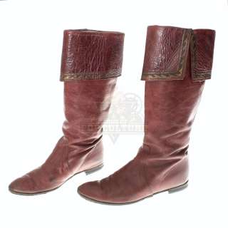 Lot 93 - Chronicles of Narnia: The Voyage of the Dawn Treader, The – Lucy Pevensie’s Boots - A304