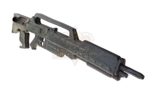 Starship Troopers - Rubber Stunt Morita Rifle - 21- | Icons of Pop Culture
