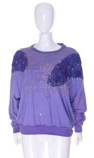 Goldbergs, The (TV) - Beverly Goldberg’s (Wendi McLendon-Covey) Sweater – 29-137 | Icons of Pop Culture