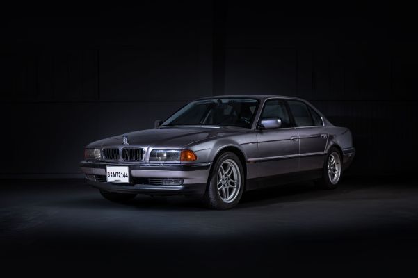 Tomorrow Never Dies (1997) | 1995 BMW 750I Chassis no. WBAGG21090DG23372 | Bonhams