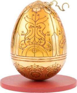 Hellboy II: The Golden Army (Universal, 2008), Screen Used Hero Golden Egg Containing the Last Elemental. | Heritage