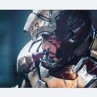 Iron Man | Iron Man - Signed by Robert Downey Jr. (Tony Stark) | Catawiki