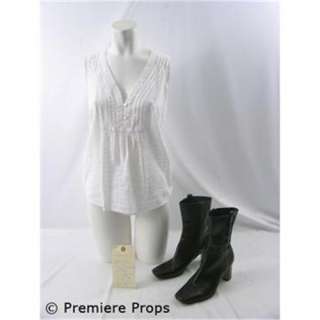 Lot 1498 - Passengers Claire (Anne Hathaway) Movie Costumes