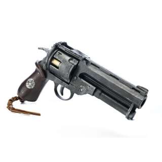 Hellboy (2004) - Lot 167 - Hellboy‘s (Ron Perlman) Samaritan Pistol
