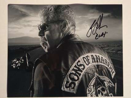 Sons of Anarchy - Signed by Ron Perlman, with Letter of Authenticity - Photo, Autograph | Catawiki