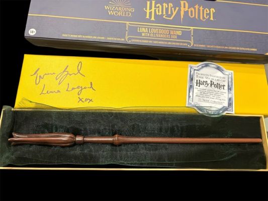 Harry Potter - Evanna Lynch ( Luna Lovegood) | Catawiki