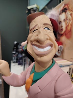 St Emmett - St Emmett - Statuette, Jean-Paul Belmondo - Le Magnifique - Bob Sinclar - 40 cm - Resin - 2017 | Catawiki