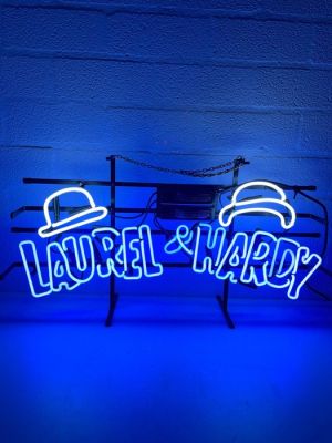 Neon sign - Laurel & Hardy | Catawiki