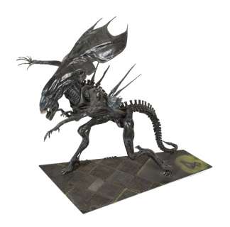ALIENS QUEEN MAQUETTE | Julien’s