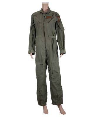 "Cliffhanger" Jessie Deighan’s (Janine Turner) Rocky Mountain Park Rescue Jumpsuit | Planet Hollywood Vault