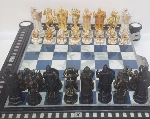 De Agostini - Chess set - Harry Potter Piedra Filosofal - Resin or Plastic | Catawiki