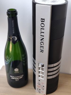 James Bond - Sean Connery - Bollinger Edición Limitada 2002 50th aniversario James Bond | Catawiki