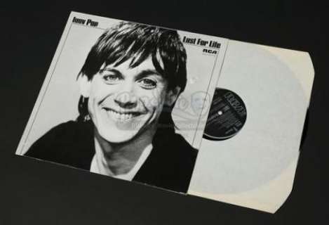 T2 Trainspotting | Renton’s (Ewan McGregor) Iggy Pop ’Lust For Life’ Vinyl and Sleeve | Propstore