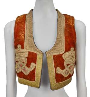 Lot 1337 - THE DOORS: MEG RYAN "PAMELA COURSON" VEST (WITH DVD)