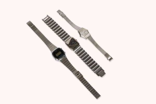 And Just Like That… | Lot #216 - Carrie Bradshaw’s Watch Options | Julien’s