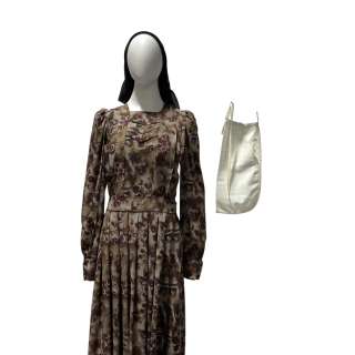Women Talking Anna’s Kira Guloien Long Sleeve Dress, Prayer Cover & Pocket | VIP Fan Auctions