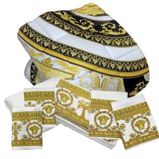 Lot #55: The Underdoggs Jaycen Snoop Dogg Screen Used Bedding Set