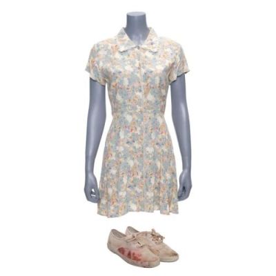 FROM DUSK TILL DAWN (1996) - Lot #769 : Planet Hollywood Collection: Kate Fuller‘s (Juliette Lewis) Screen-Matched Dress with Pair of Shoes