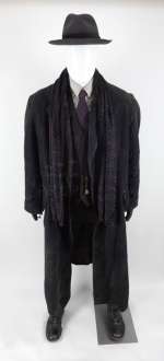 Lot 75 - The Strain - Abraham Setrakian (David Bradley) Costume
